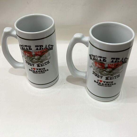 Toby Keith 12 Oz Mugs White Trash With Money Harrahs Las Vegas Set 2 White Black - Picture 4 of 6
